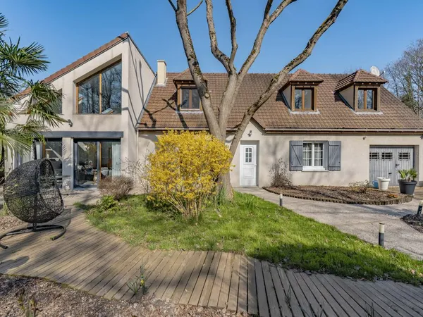 Maison de luxe 9 pièces 173 m²