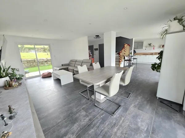 Maison de luxe 4 pièces 122 m² 