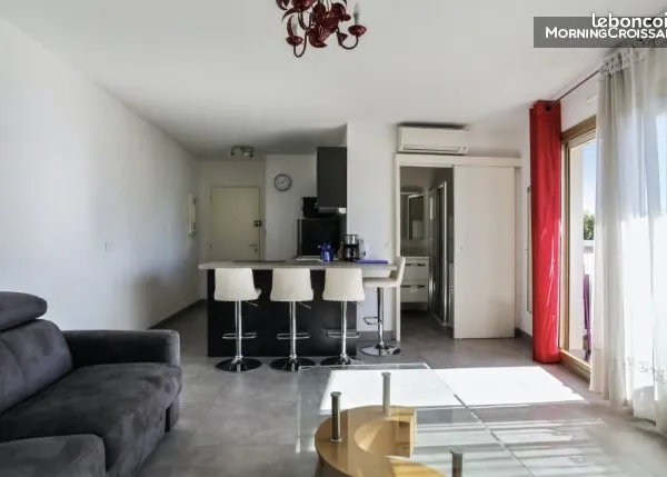 Studio 1 pièce 35 m² 
