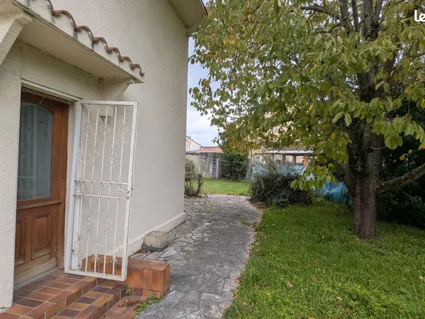 Maison en Location meublée 