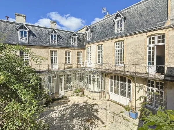 Maison 17 pièces 416 m²