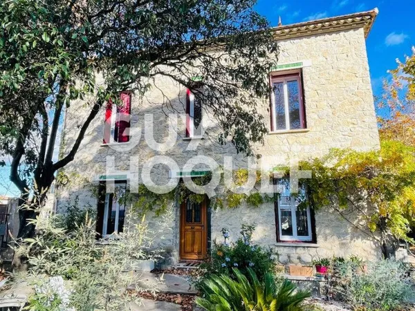 Maison 2 pièces 177 m² 