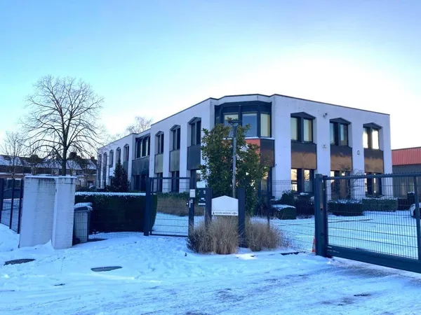 Bureaux 430 m² 