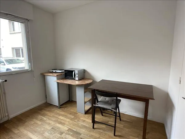 Appartement 1 pièce 15 m² 