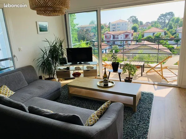 Appartement T3 meublé - 64 m² - Terrasse 11 m² - Vue calme et lumineuse 