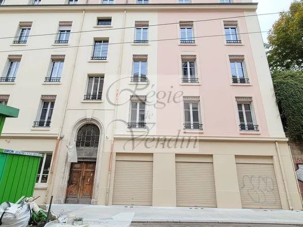 Parking 17 m² 