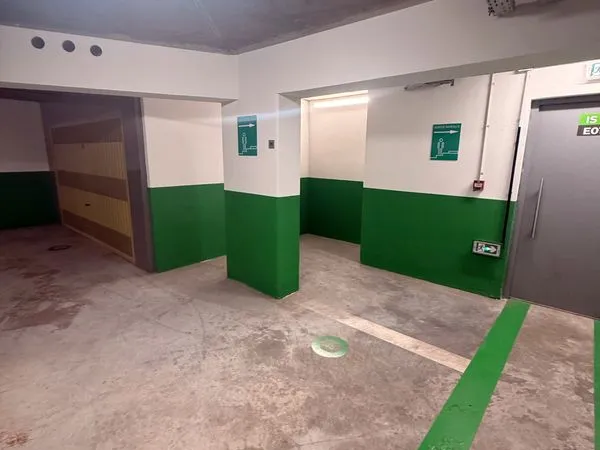 Loue parking motos 