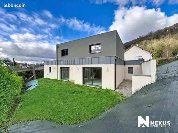 Maison 5 pièces 141 m² 
