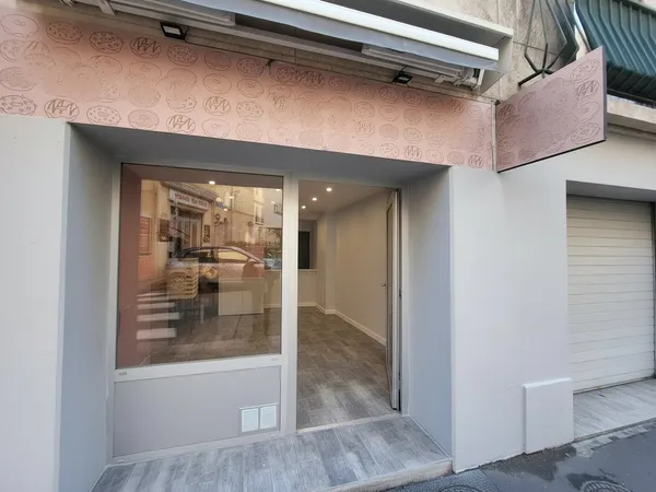 Fonds de commerce Marseille 16 m2 Vente de sucrerie et Gâteaux 