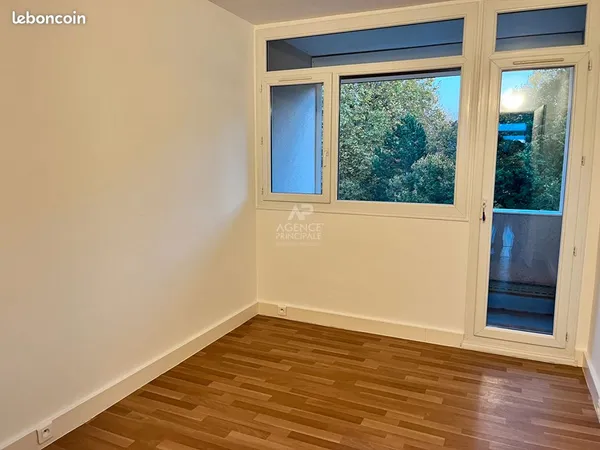 Appartement 4 pièces 80 m² 