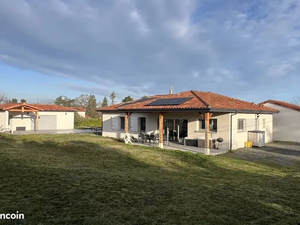 Villa 5 pièces 115 m² 