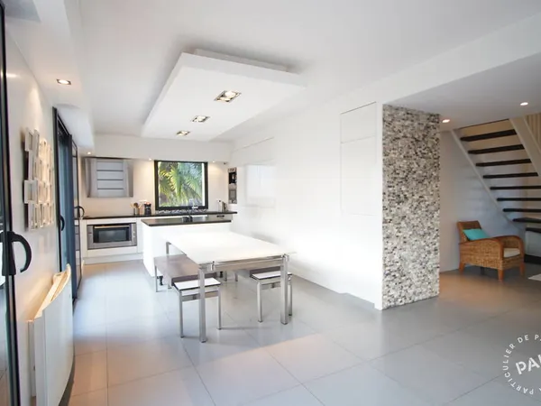 Maison 6 pièces 166 m² 