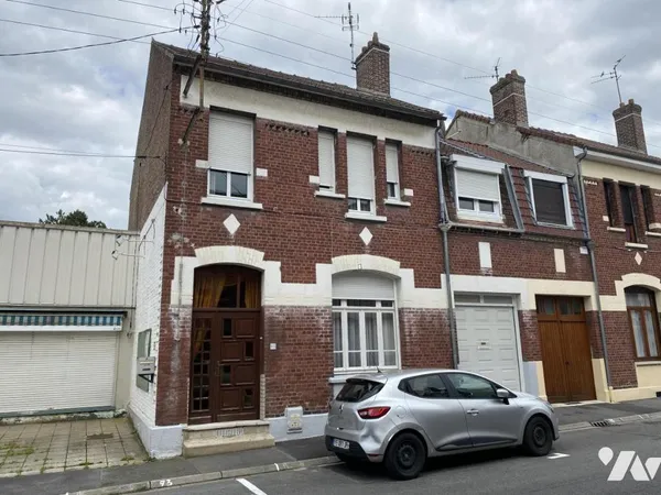 Maison 6 pièces 163 m² 