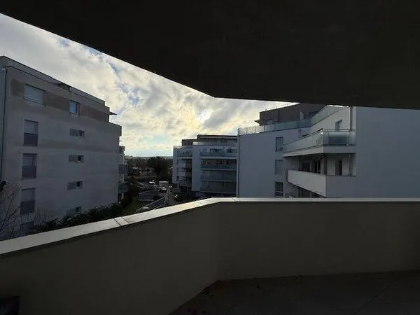 Appartement 3 pièces 84 m² 