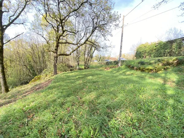 Terrain constructible 1308 m² 