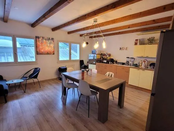 Maison 6 pièces 205 m² 