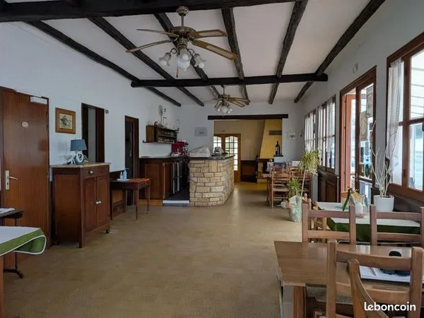 Maison 2 pièces 265 m² 