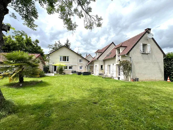 Maison 7 pièces 180 m² 