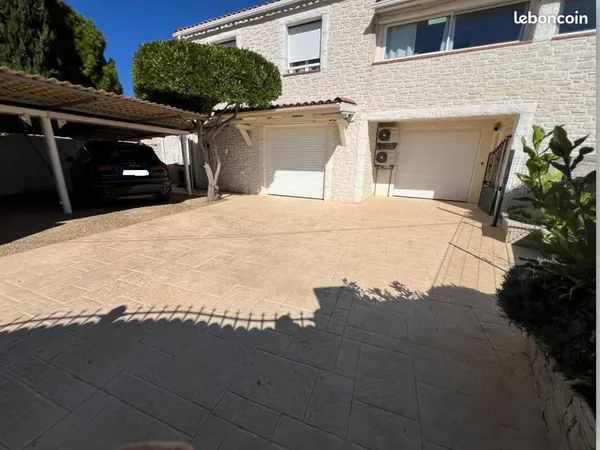 MAISON FAMILIALE T5 + T2 indépendant sur 165m² - MARIGNANE (13700) Piscine - Jacuzzi - Pool House 