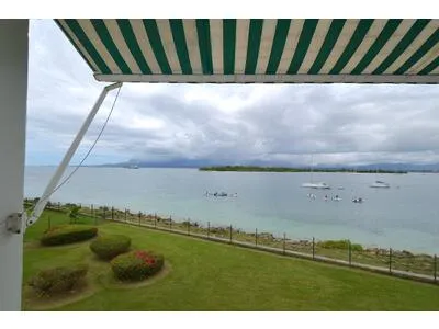 Vaste T3 vue mer bas du fort 