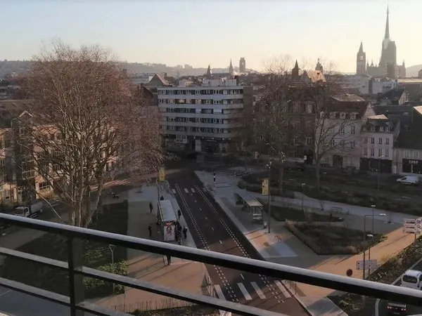 Studio 1 pièce 23 m² 