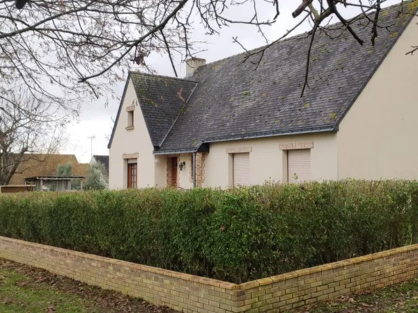 Maison de plain-pied 107 m² 