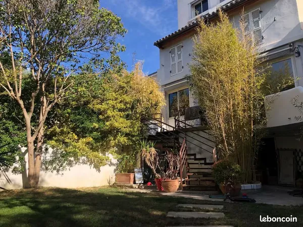 Comme une maison / Endoume - Place Saint Eugène 