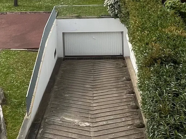 Parking 16 m² 