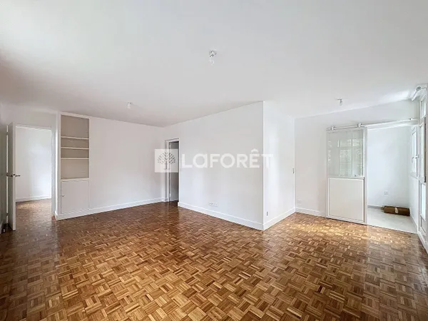 Appartement 3 pièces 64 m² 