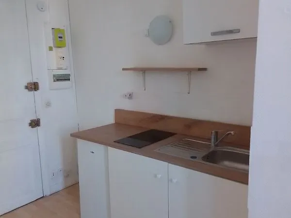 Studio non meublé 