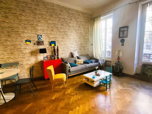 Appartement 3 pièces 63 m² 