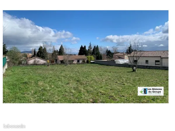 Terrain 1 609 m² Roiffieux 