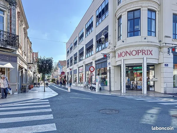 Local commercial libre - centre arcachon- bail neuf tous commerces 
