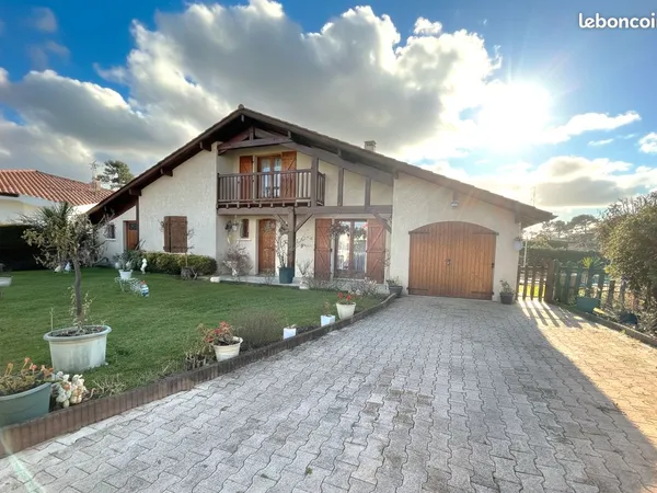 Villa 5 pièces 101 m² 