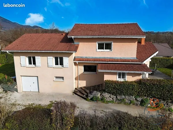 Maison 5 pièces 175 m² 
