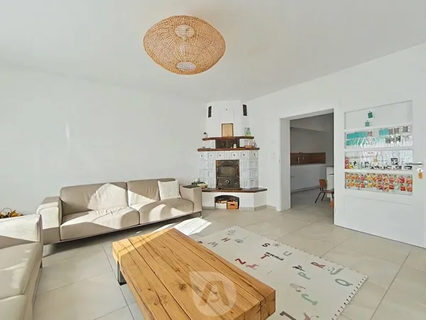 Maison 7 pièces 264 m² 