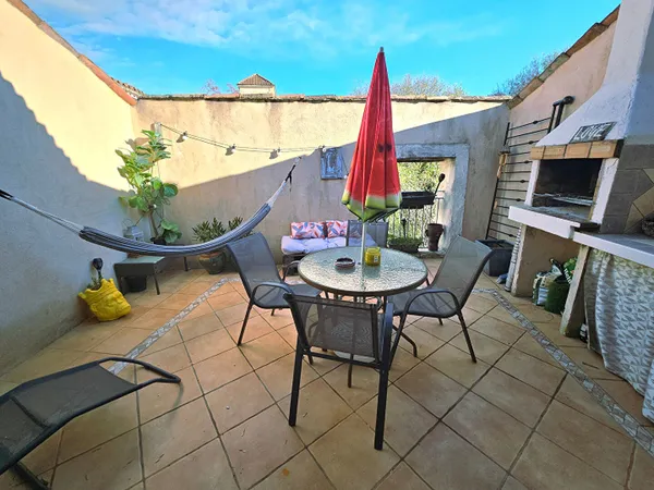 Montfort Sur Argens - Maison de village de 85m² avec tropézienne - MEUBLEE 