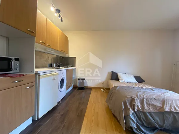 Studio 1 pièce 26 m² 