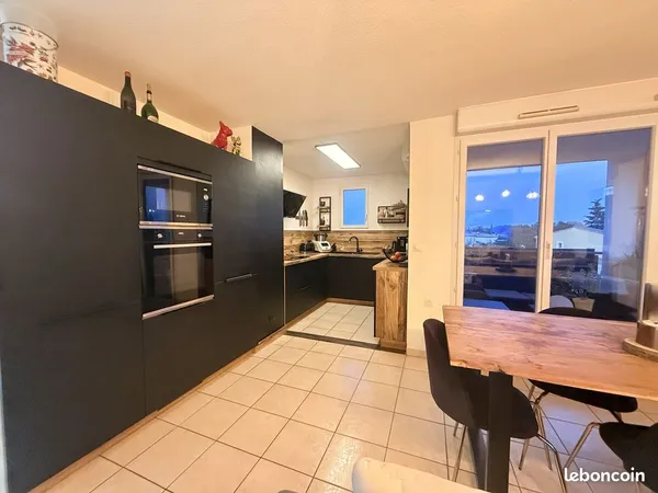 Appartement 3 pièces 61 m² 