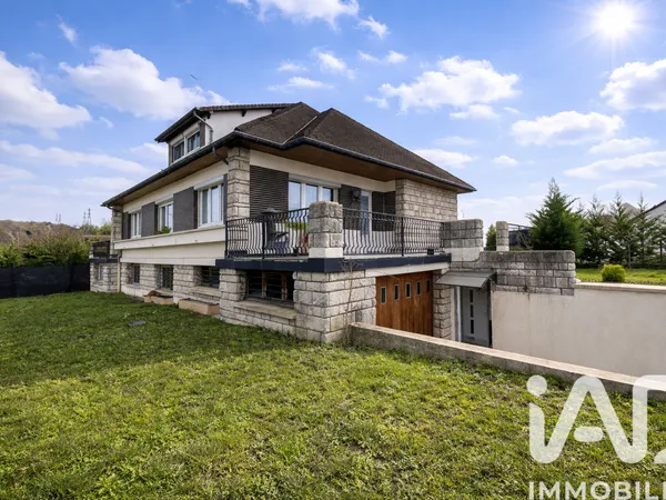 Maison 6 pièces 151 m² 