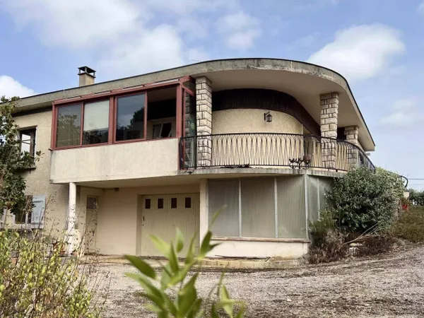 Maison 5 pièces 140 m² 