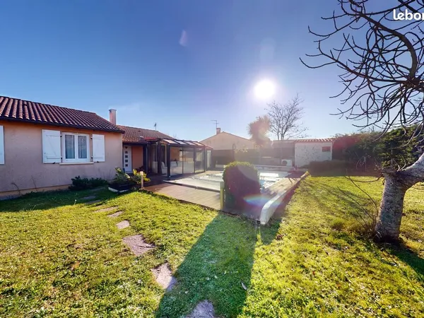 Maison T6 146 m² 