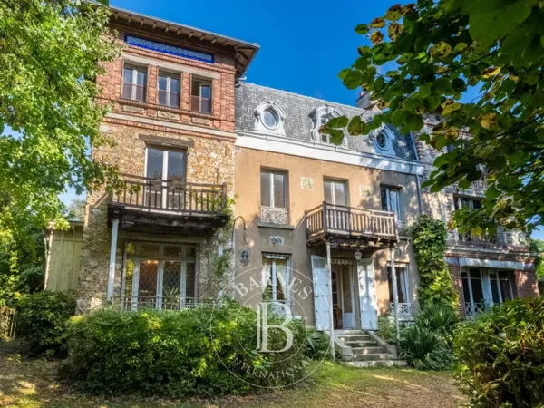 Viroflay Rive-Droite - Villa historique XVIIIème à rénover - Jar 