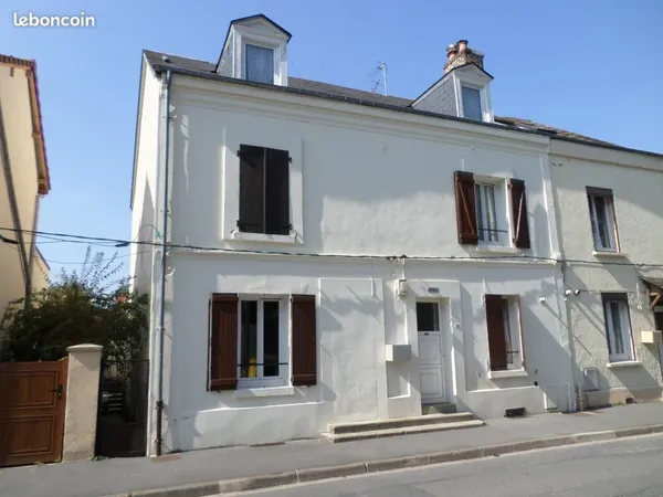 Maison 1 pièce 148 m² 
