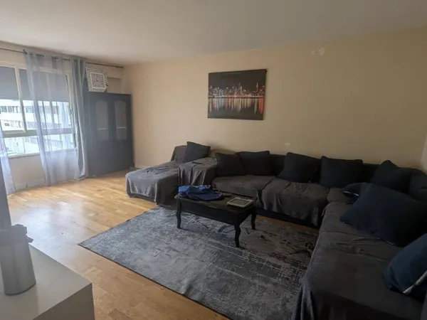 Appartement 7 pièces 127 m² 