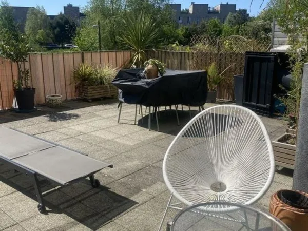 Appartement coup de coeur. Lumineux bien agencé 