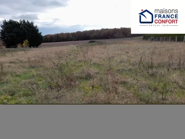 Terrain 90000 m² 