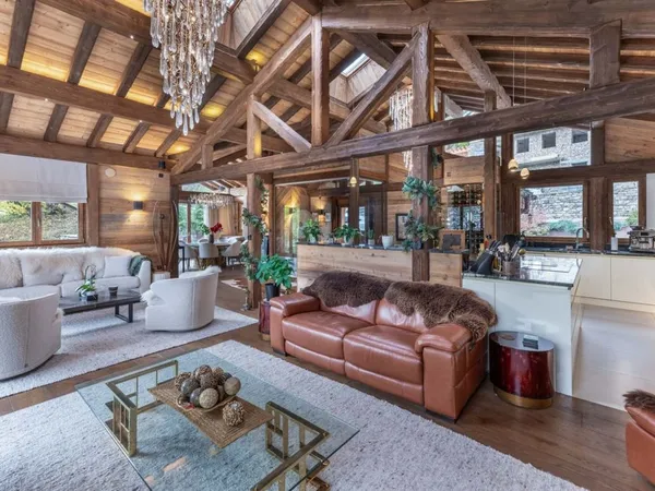 Maison de luxe 6 pièces 325 m² 