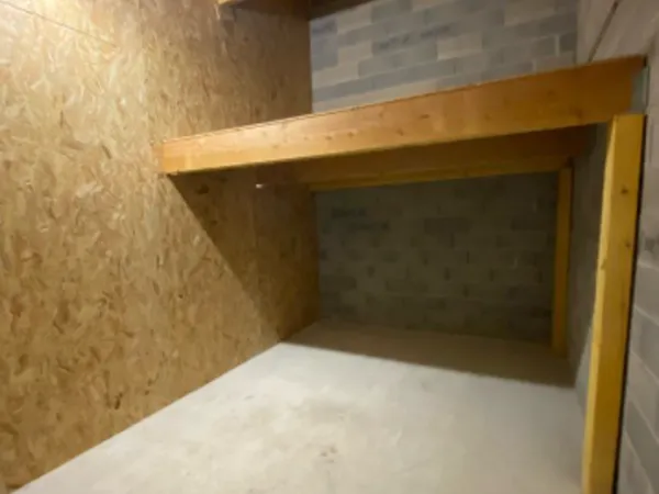 Garage 27 m2 