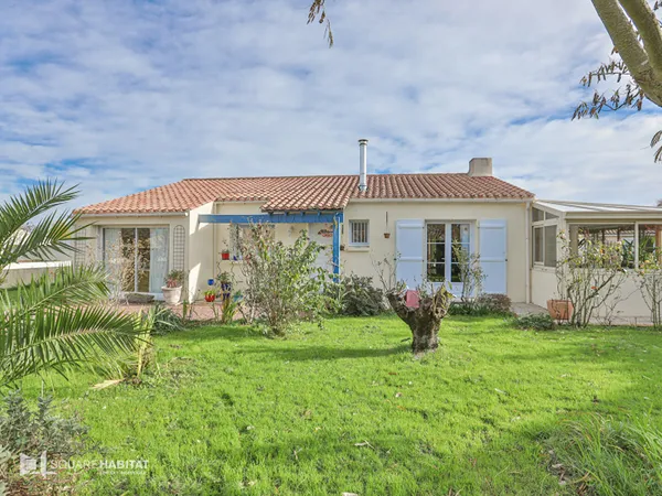 Maison plain-pied - 3 chambres - SAINT JULIEN DES LANDES 